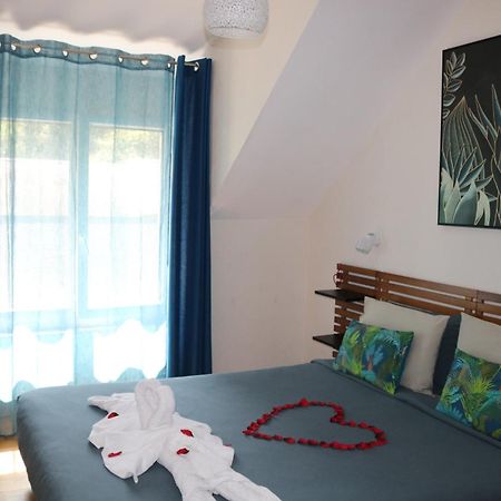 L'Autre Monde Chambres D'Hotes (Adults Only) Faverolles Kültér fotó